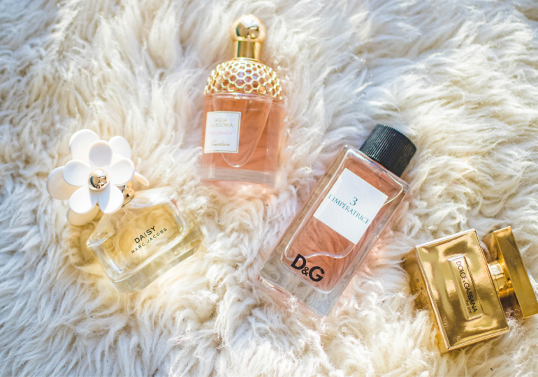 Słodkie perfumy damskie, czyli dlaczego kochamy słodkości?